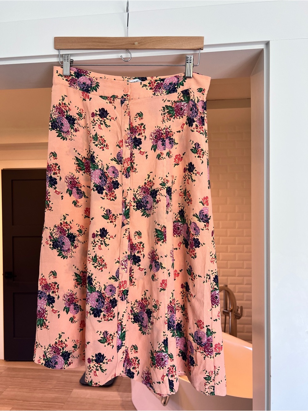& Other Stories Peach Floral A-Line midi Skirt - Picture 5 of 9